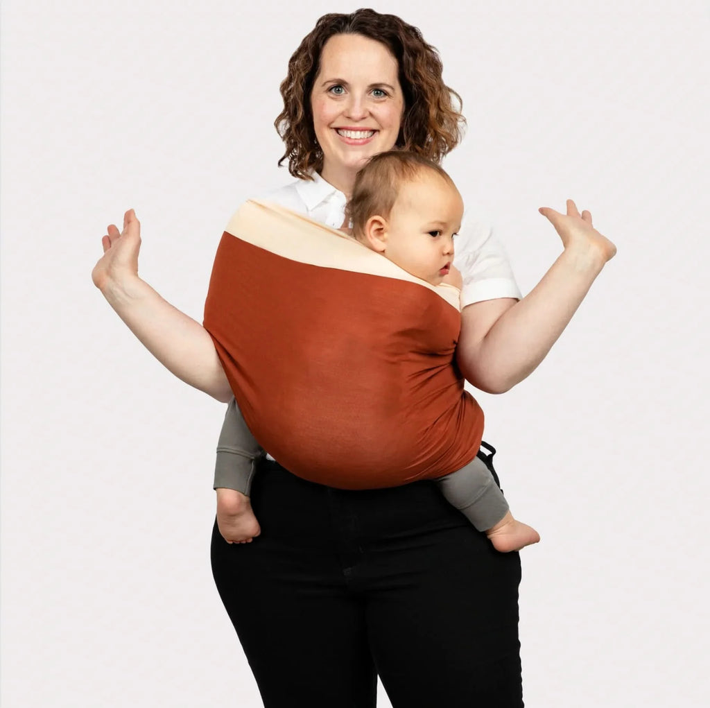 Two-tone cocoon baby carrier for a tender bond every day 