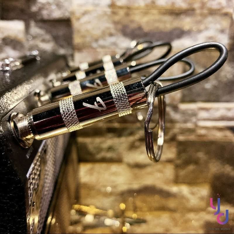 Store your keys in style with a rock keychain 